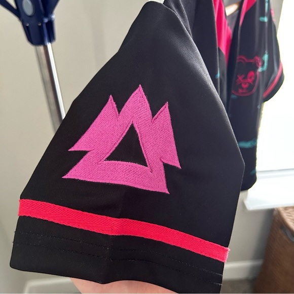 Wakaan x Scummy Bears Crop Jersey - Size M - Picture 11 of 11